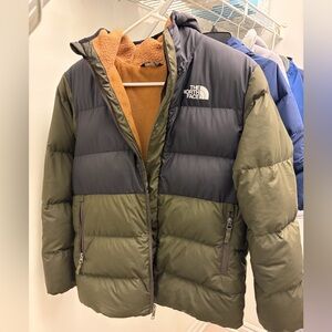 Boys North Face fleece lined down puffer jacket xl 14-16